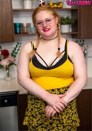 Watch Pump Me, Plug Me! Porn Movie Online Free