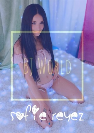 Watch Sofie Reyez Jams Out With Her Clam Out Porn Movie Online Free